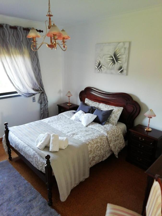 Appartamento Casa Do Vale Leiria Esterno foto